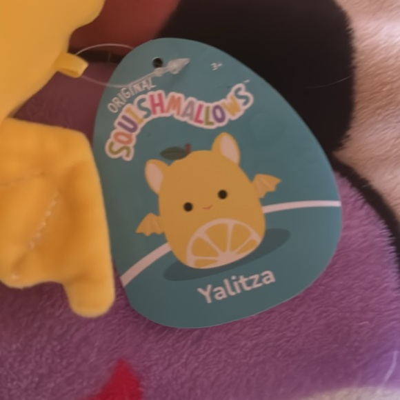 Yalitza the lemon bat squishmallow NWT - Picture 3 of 6